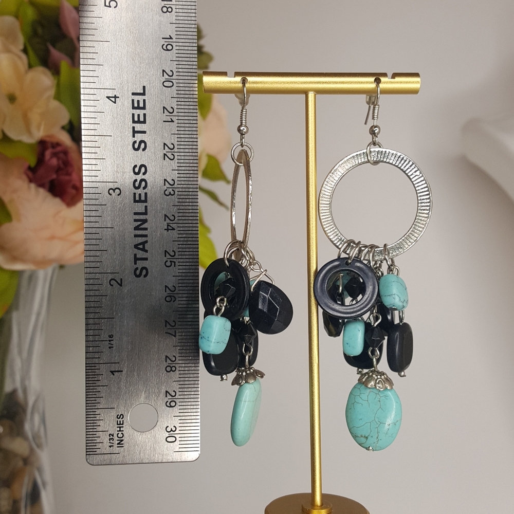 ✔️NWT Adra Turquoise Loop Earrings - Picture 4 of 4